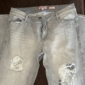 Juicy Couture Light Gray Distressed Women's Skinny Jeans